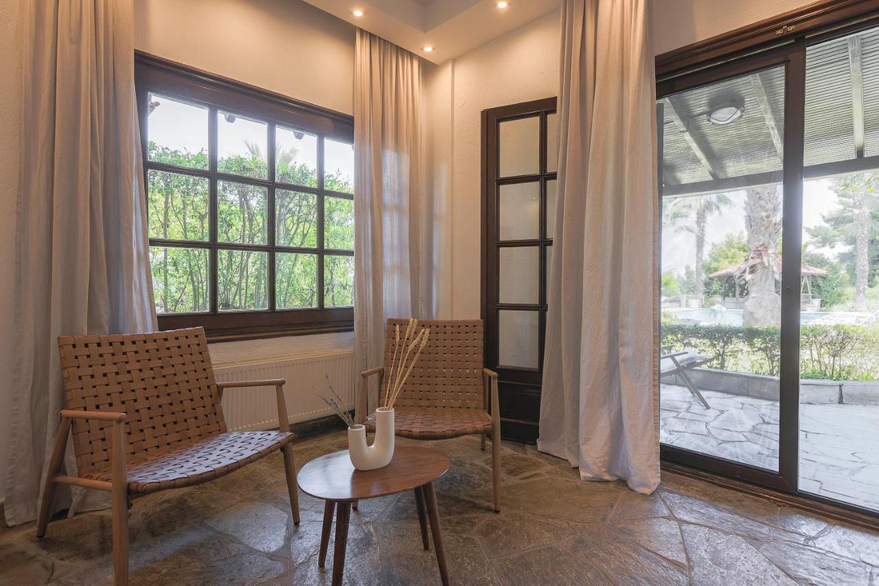 Coconut & Vanilla & Pineapple Pool Apartments #Feelslikehome Kriopigi Exterior foto